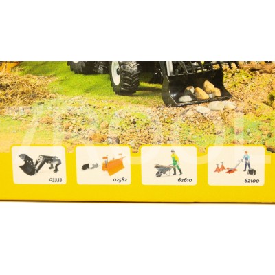 Zabawkowy ciągnik Case IH Optum 300 CVX – Bruder 3190