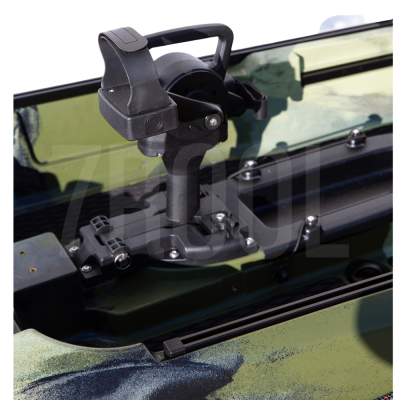 Kajak wędkarski z napędem - BASS