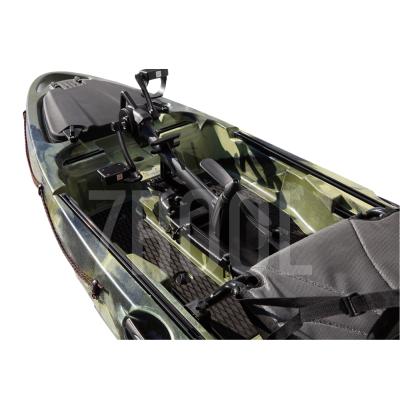 Kajak wędkarski z napędem pedałowym - SHARK