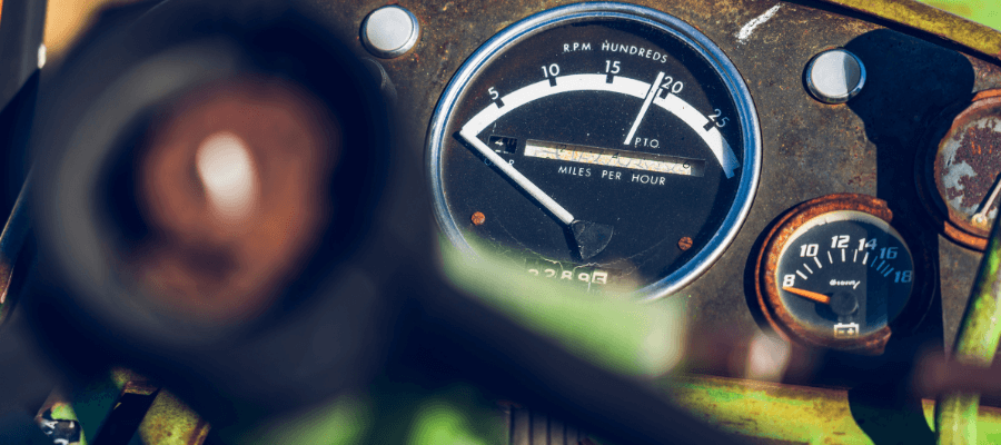 Kontrolka ładowania na desce rozdzielczej Ursusa C360